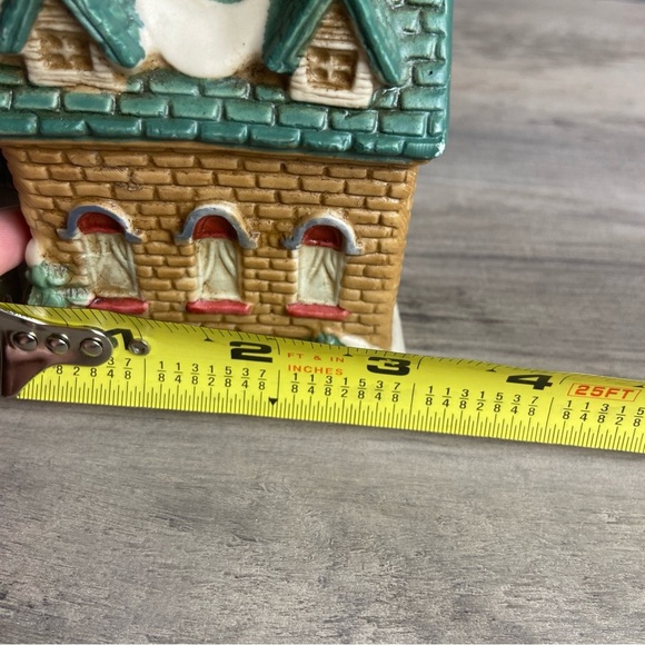 Charming Ceramic Church Figurine holiday Christmas Village building 5"h - Picture 8 of 8